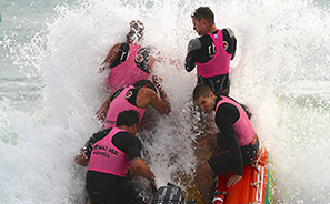 Inflatible Rescue Boat Action  : Photos : Richard Moore : Photographer